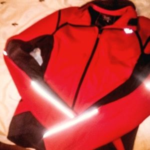 Gore bike jacket fits like a glove